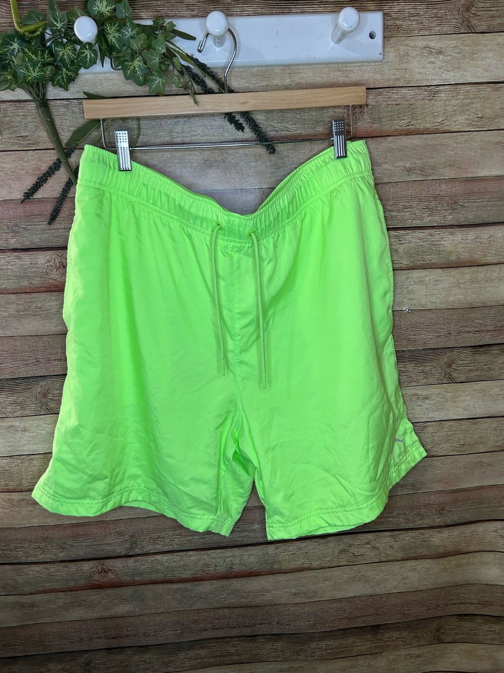 Jordan Jumpman Poolside Shorts Ghost Green Swimming Trunks Men’s Size XL